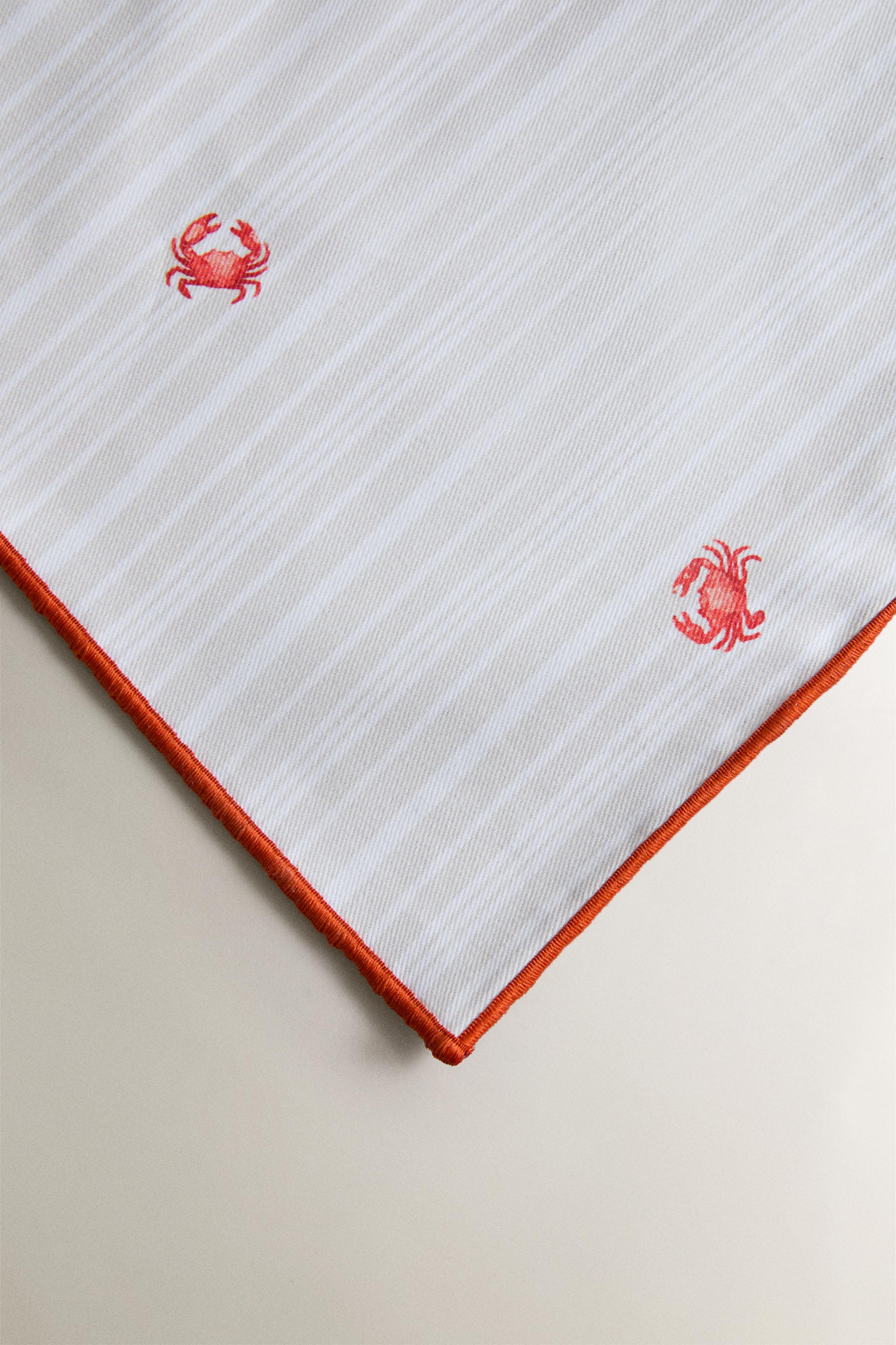 CRAB PRINT RESIN-COATED COTTON TABLECLOTH
